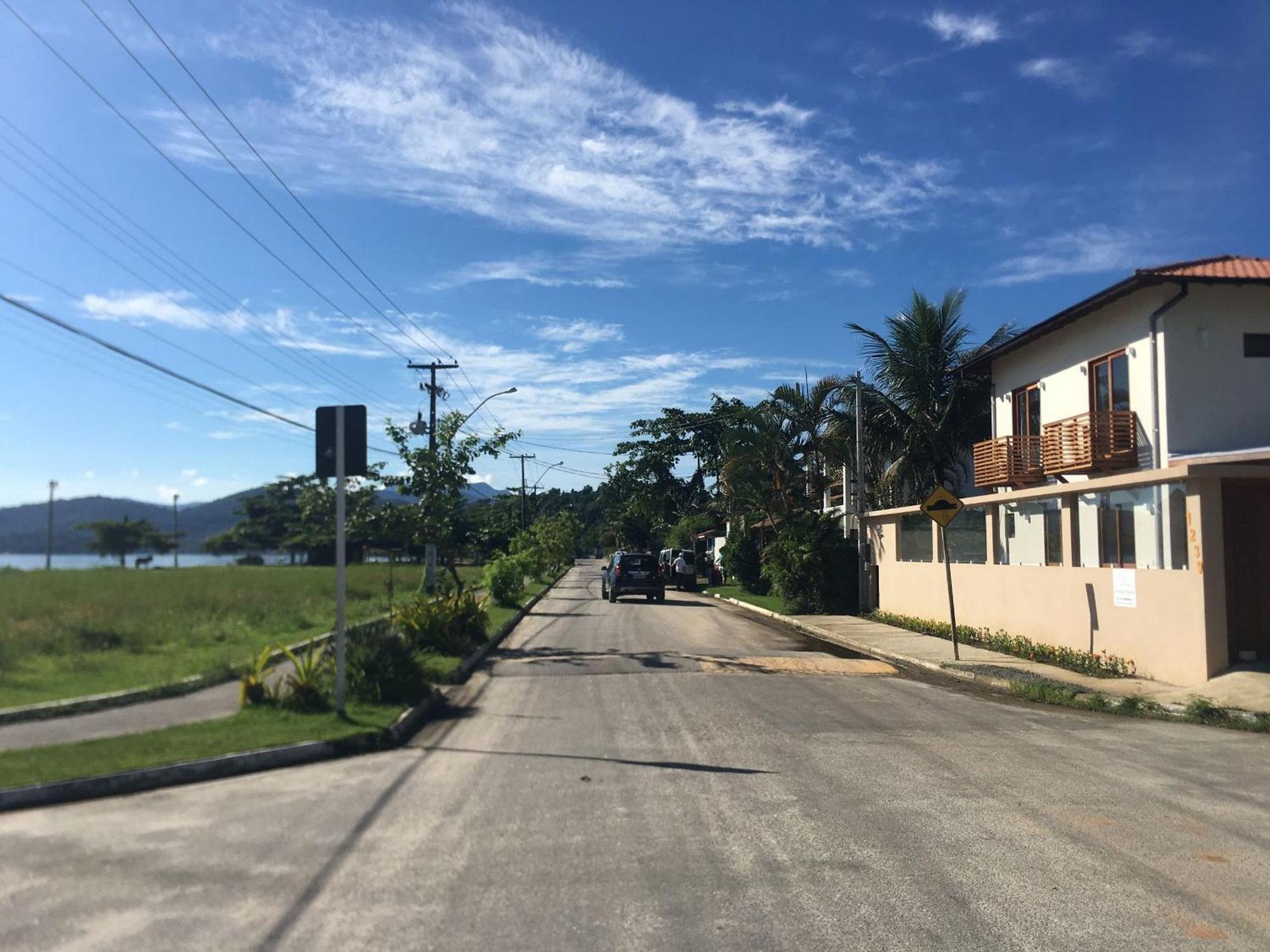 Ambar - Vista Para O Mar, 3 Suites, 1,5Km Do Centro,Piscina, Wi-Fi E Churrasqueira باراتي المظهر الخارجي الصورة